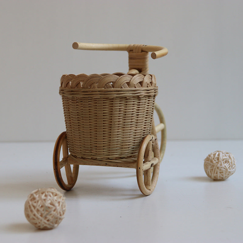 Handwoven Bamboo Rattan Fruit Basket Bread Storage Organizer