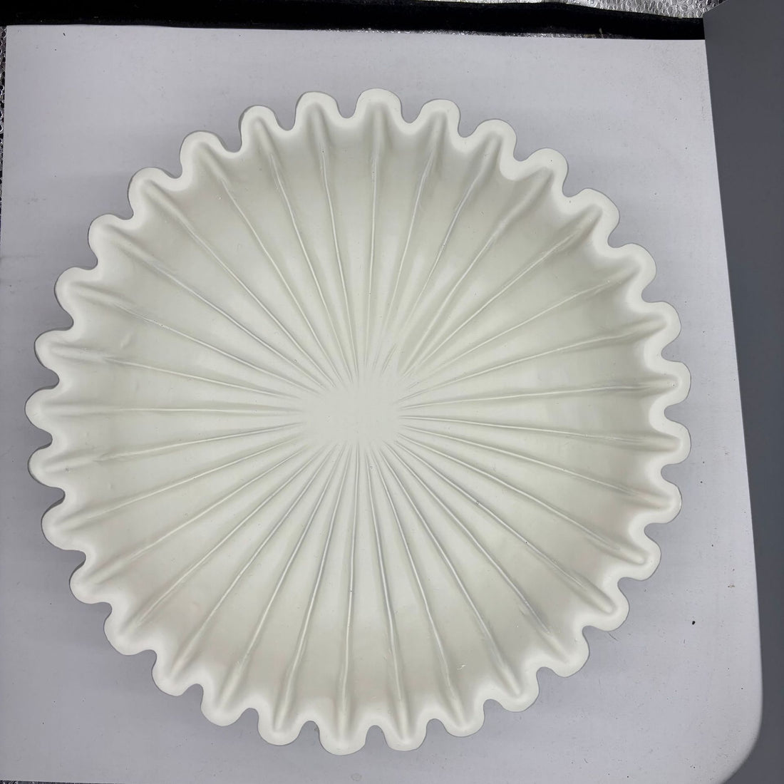 Resin Craft Bowl-shaped Decorative Ornament
