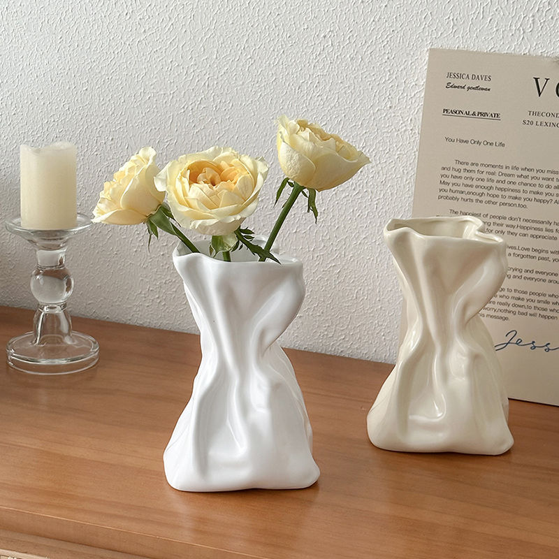 Simple Cream Style Vase Home Decoration Ornament