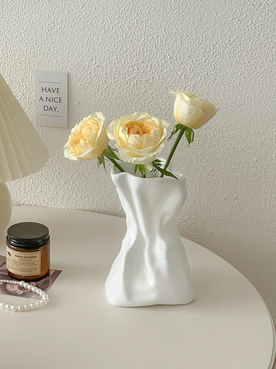 Simple Cream Style Vase Home Decoration Ornament